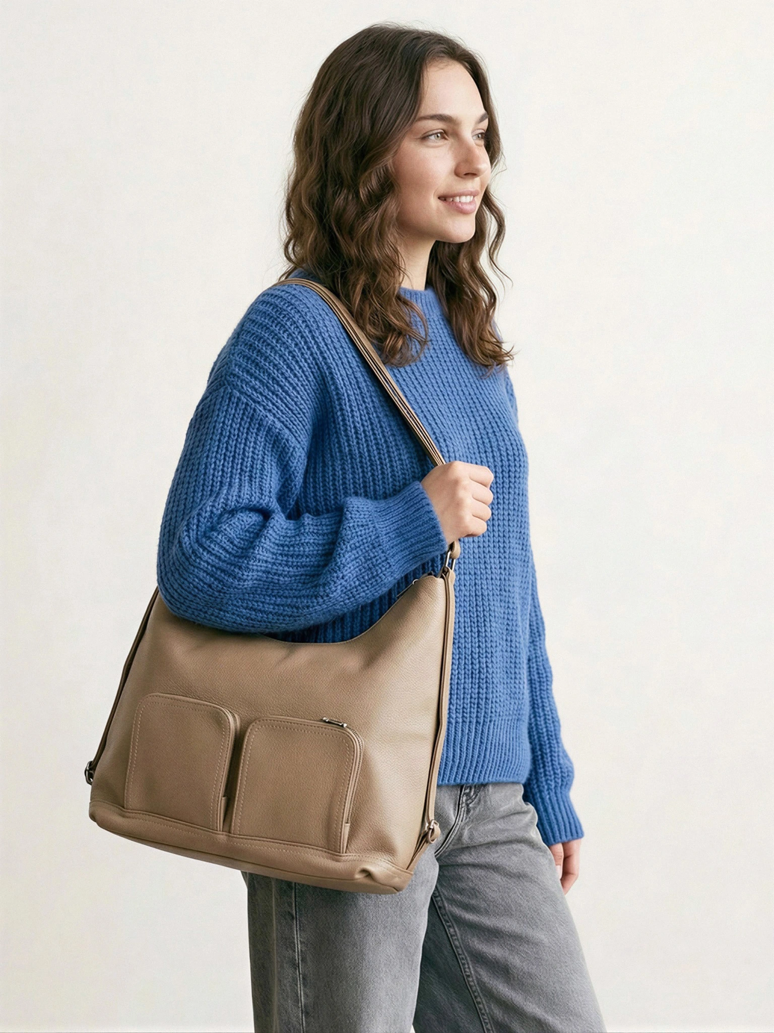 Сумка-шоппер  с регулируемыми ручками и накладными карманами в ассортименте